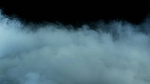 黒い暗い背景に現実的な雲の写真 壁紙バナーテクスチャ — ストック写真