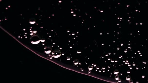 Gel Bubbles Lentamente Scorre Chiude Schermo Liquido Schiuma Macro Pulito — Video Stock