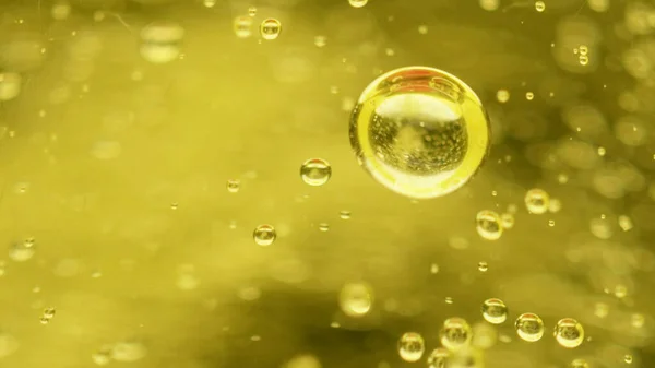 Gel Big Bubble Slowly Rising Liquid Fluid Beer Foam Macro — Stock Photo, Image