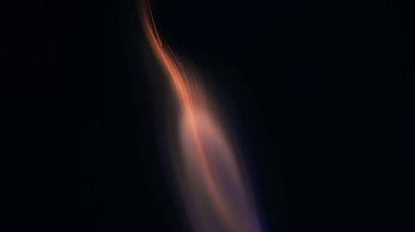 Şenlik ateşi kıvılcımlarının Macro fotoğrafı. Alevler patlar, patlamalar. Patlama mikro parlaklığı. Mini Havai fişekler. Kırmızı kamerada çekim hala siyah arkaplanda. Kıvılcım posteri, afiş, duvar kağıdı, doku.