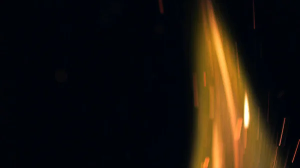 Makro Zdjęcie Iskier Bonfire Ogień Płonie Wybucha Mikroiskry Wybuchowe Mini — Zdjęcie stockowe
