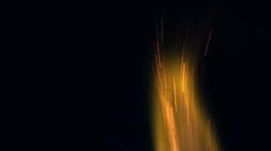 Şenlik ateşi kıvılcımlarının Macro fotoğrafı. Alevler patlar, patlamalar. Patlama mikro parlaklığı. Mini Havai fişekler. Kırmızı kamerada çekim hala siyah arkaplanda. Güzel sızıntılar kıvılcım posteri, afiş, duvar kağıdı, arkaplan, doku.