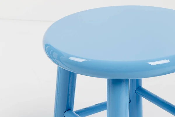 Silla Madera Tradicional Mini Cuatro Patas Aislada Detalle Blanco Azul — Foto de Stock