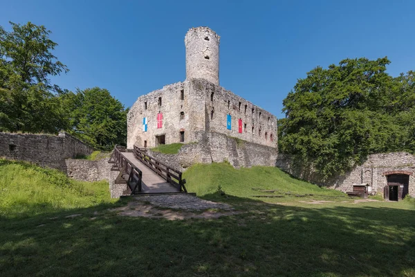 Lipowiec замок в Польщі — стокове фото