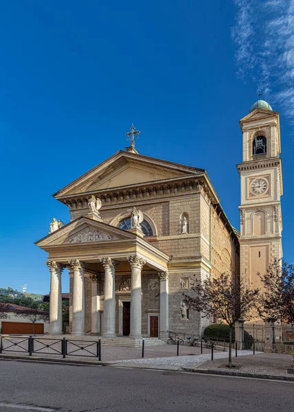 Kerk van San Gerardo al Corpo. Met Monza. Italië. — Stockfoto