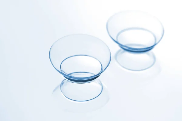 Duas lentes de contato — Fotografia de Stock
