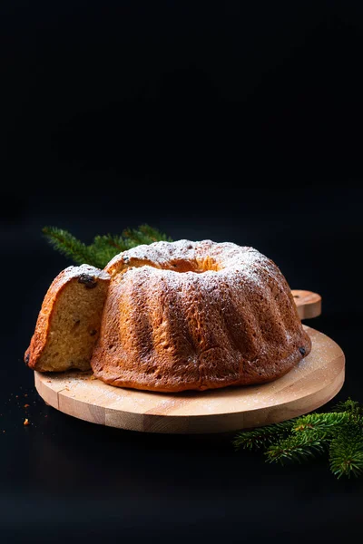 Gıda Konsepti Gugelhupf, Guglhupf, Kugelhopf, kouglof bu