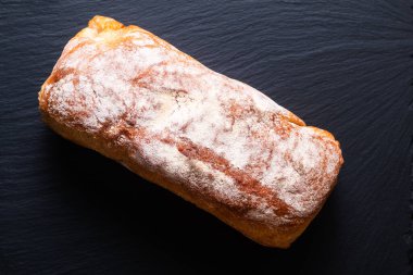 Gıda konsepti üst görünüm taze ev yapımı organik kabuklu arti.