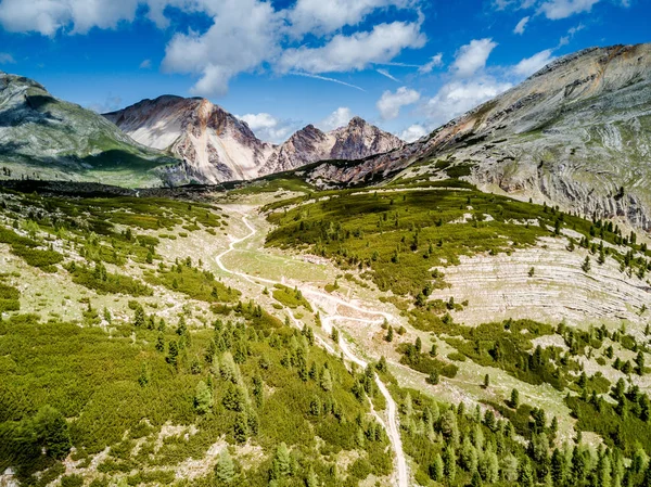 意大利阿尔卑斯山的全景 — 图库照片