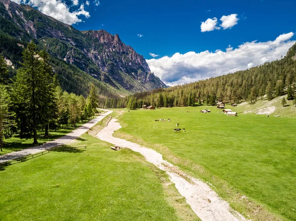 Panorama van de Italiaanse Alpen — Stockfoto