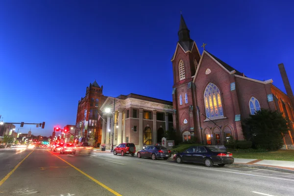 Vue panoramique du centre-ville du New Hampshire au crépuscule . — Photo