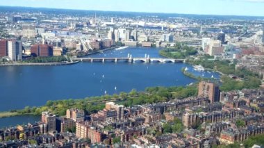 Boston hava görünümünü. Ünlü çay partisi oluştuğu Boston Harbor görünümünü. 