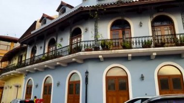 Panama City, 14 Mayıs: Güzel görünümü Casco Viejo, Panama City, Panama üzerinde 14 Mayıs 2017 bitkilerde ve İspanyol sömürge evleri. 