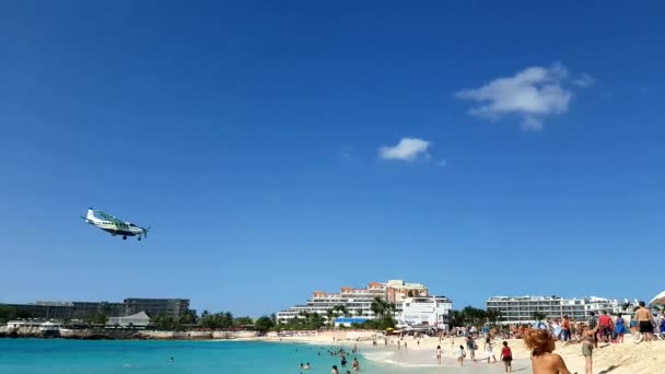 Philipsburg Saint Maarten Feb 2017 Jet Acerca Aeropuerto Princess Juliana — Vídeos de Stock