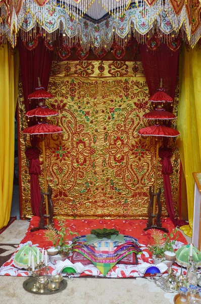 Egendom Och Dekorationer Bröllops Traditionerna Den Indonesiska — Stockfoto