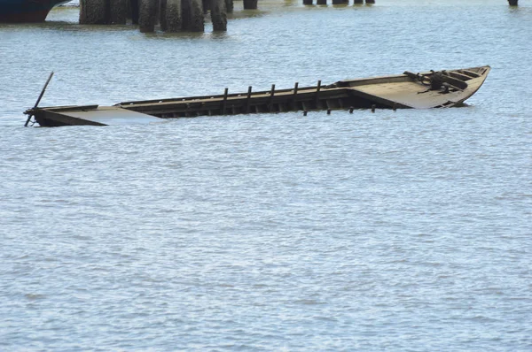 Ship Wreck Seaside — Stock Photo, Image