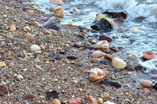 Rocha Natural Praia Tanjung Batu Tarakan Indonésia — Fotografia de Stock