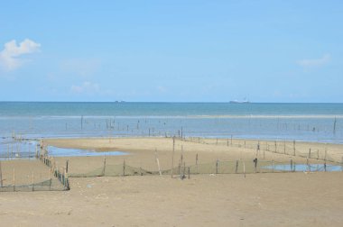 Tarakan, Endonezya Kapah veya kabuklu deniz ürünleri Amal tarım plaj