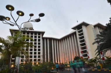 Istiqlal Camii Jakarta Endonezya