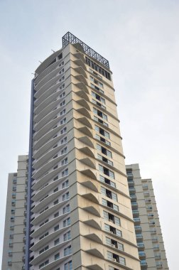 Yüksek katlı bina gökdelen