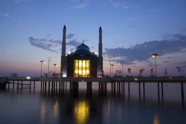 Amirul Mukmin Floating Mosque Makassar Indonesia — Stock Photo, Image