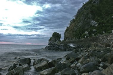 Majene Endonezya Palippi mercan plajda gün batımı