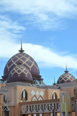 Cami baitul izzah tarakan, Endonezya 