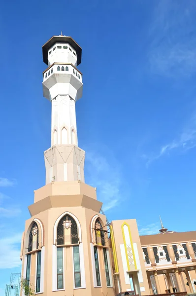 Mosque Baitul Izzah Tarakan Indonesia — Stock Photo, Image