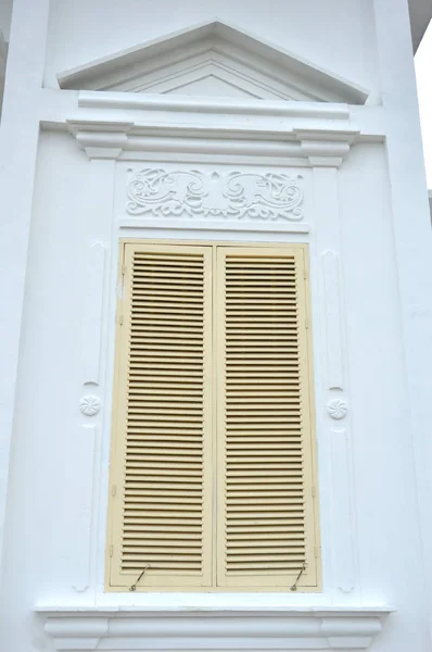 Ventana Del Edificio Blanco —  Fotos de Stock