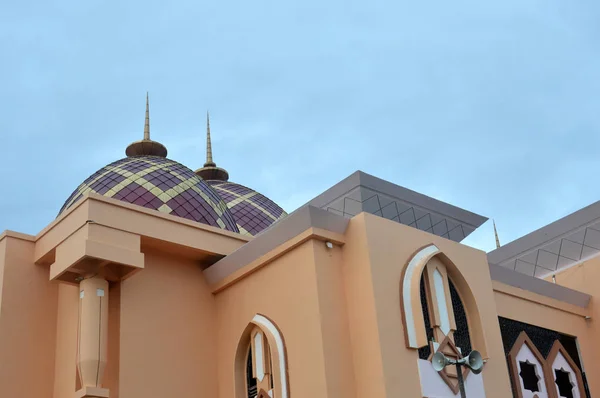 Mosque Baitul Izzah Tarakan Indonesia — Stock Photo, Image