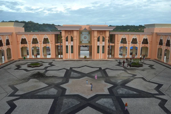 Moschea Baitul Izzah Tarakan Indonesia — Foto Stock