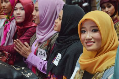 Jakarta, Endonezya. 19 Ağustos 2016. Fimela Fest 2016 'da Endonezya' daki Gandaria City Mall Jakarta 'da Rüya Kızlar Yarışması