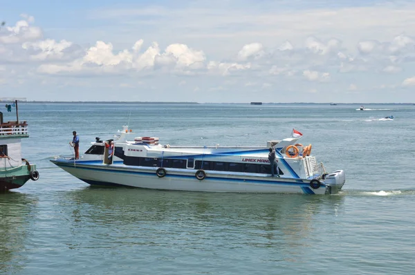 Tarakan Indonésie Août 2016 Activités Chargement Déchargement Sur Port Tengkayu — Photo