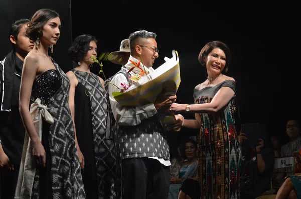 Джакарта Индонезия Августа 2016 Fashion Show Fimela Fest 2016 Gandaria — стоковое фото