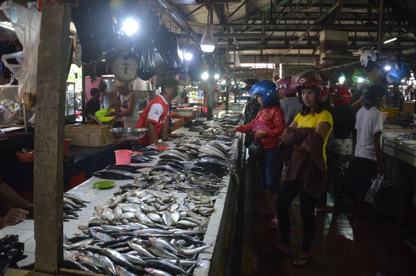 Tarakan Indonesia Marzo 2017 Gusher Mercado Tradicional Verduras Pescado Ciudad —  Fotos de Stock