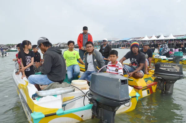 Tarakan Indonesia November 2016 Lomba Speedboat Perairan Laut Tarakan Indonesia — Stok Foto