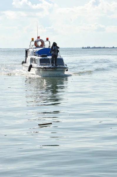 Tarakan Indonesia May 2016 Speedboat Loading Passengers Island Tarakan Getting — Stockfoto