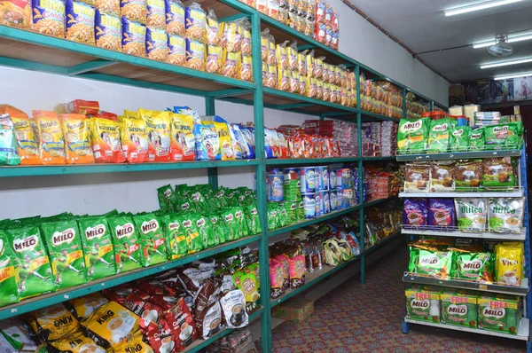 Tarakan Indonesia Febrero 2016 Tienda Comestibles Tarakan Que Vende Productos —  Fotos de Stock