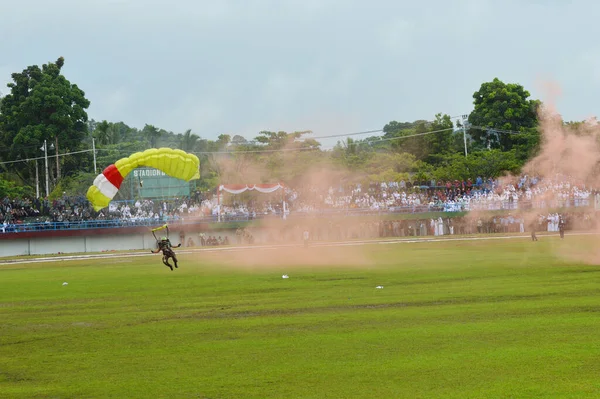 Tarakan Indonesia April 2017 Parachute Attraction Opening Ceremony Integration Training — Stock Photo, Image