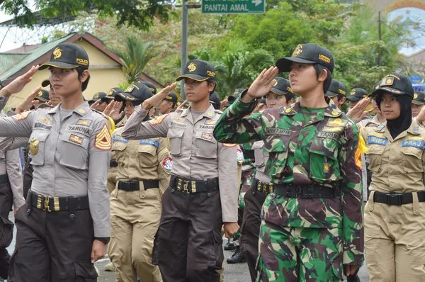 Tarakan Indonesië April 2017 Drumbandoptredens Van Cadetten Van Academie Voor — Stockfoto