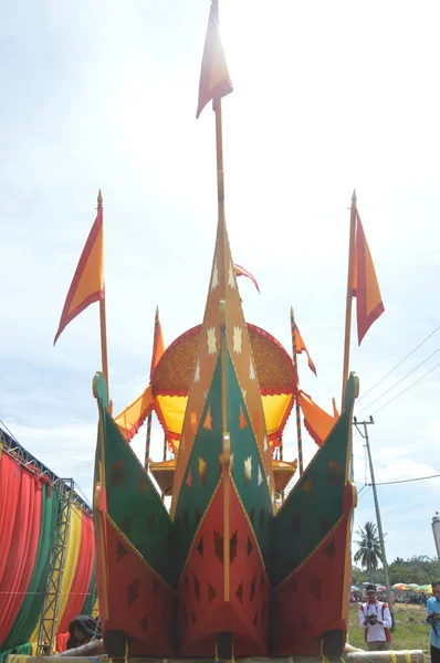 Tarakan Indonesia Dec 2017 Iraw Tengkayu Festival Amal Beach Tarakan — Stock Photo, Image