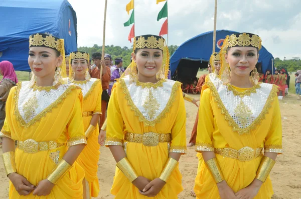 Tarakan Indonézia 2017 Dec Iraw Tengkayu Fesztivál Indonéz Amal Beach — Stock Fotó