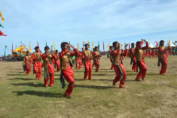 Tarakan Indonésie Prosince 2017 Kolosální Tanec Festivalu Iraw Tengkayu Amal — Stock fotografie