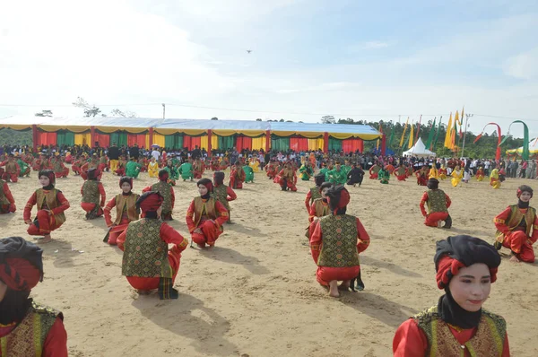 Tarakan Indonesia Dic 2017 Festival Iraw Tengkayu Amal Beach Tarakan — Foto de Stock