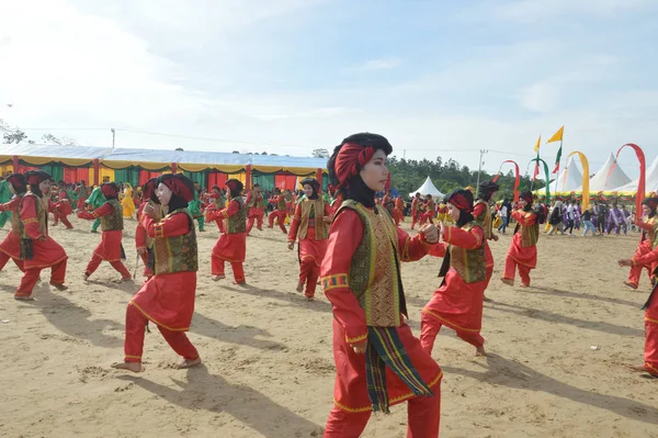 Tarakan Ινδονησία Δεκ 2017 Φεστιβάλ Iraw Tengkayu Στο Amal Beach — Φωτογραφία Αρχείου