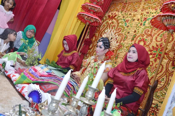 Tarakan Indonésia Março 2016 Mappacci Cerimônia Casamento Tradicional Bugisnês Indonésio — Fotografia de Stock