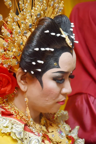 Tarakan Indonésie Mars 2016 Portarit Belle Mariée Traditionnelle Indonésienne Bugisnaise — Photo