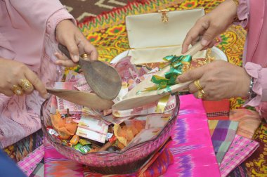 Tarakan, Endonezya - 16 Ekim 2017: Geleneksel Bugisnese Seremonisi 