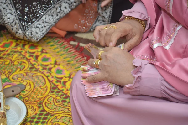 Tarakan Indonesia 16Th October 2017 Traditional Bugisnese Ceremonial Handover Uang — Stock Photo, Image