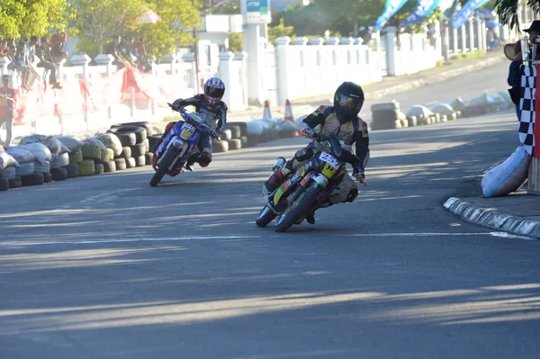 インドネシアのタラカン 2017年5月21日 サーキットでのMotoprix全国選手権 Datu Adil Tarakan Stadium — ストック写真